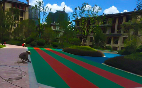 小区塑胶地面图片 小区塑胶地面图片