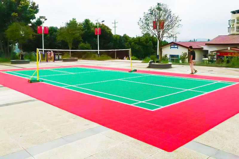 羽毛球场 羽毛球场